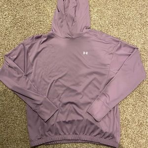 Under Armour sweatshirt